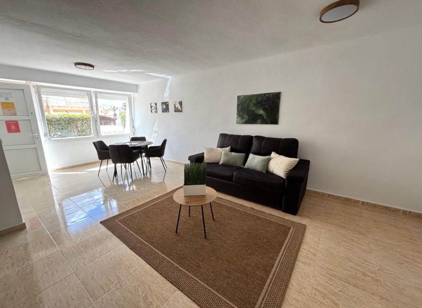 Resale - Apartment - Torrevieja - La Mata