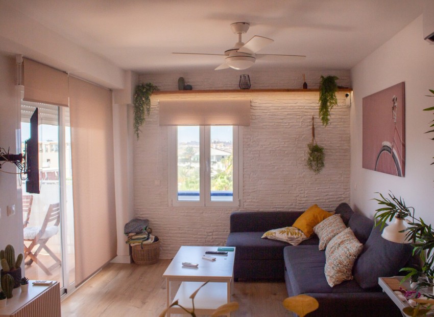 Resale - Apartment - Torrevieja - La Mata