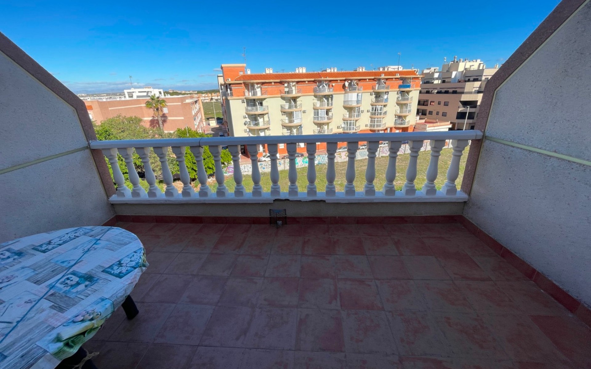 Resale - Apartment - Torrevieja - La Mata