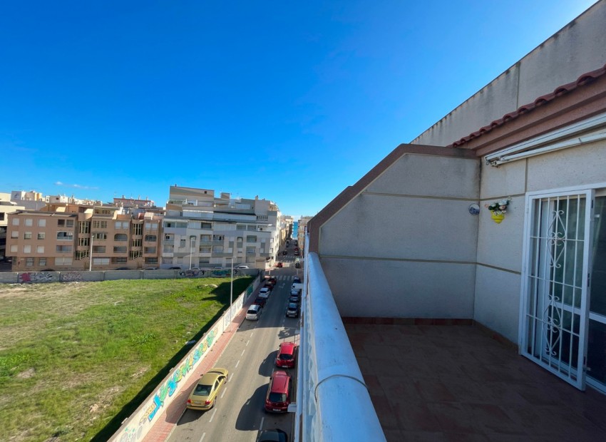 Resale - Apartment - Torrevieja - La Mata