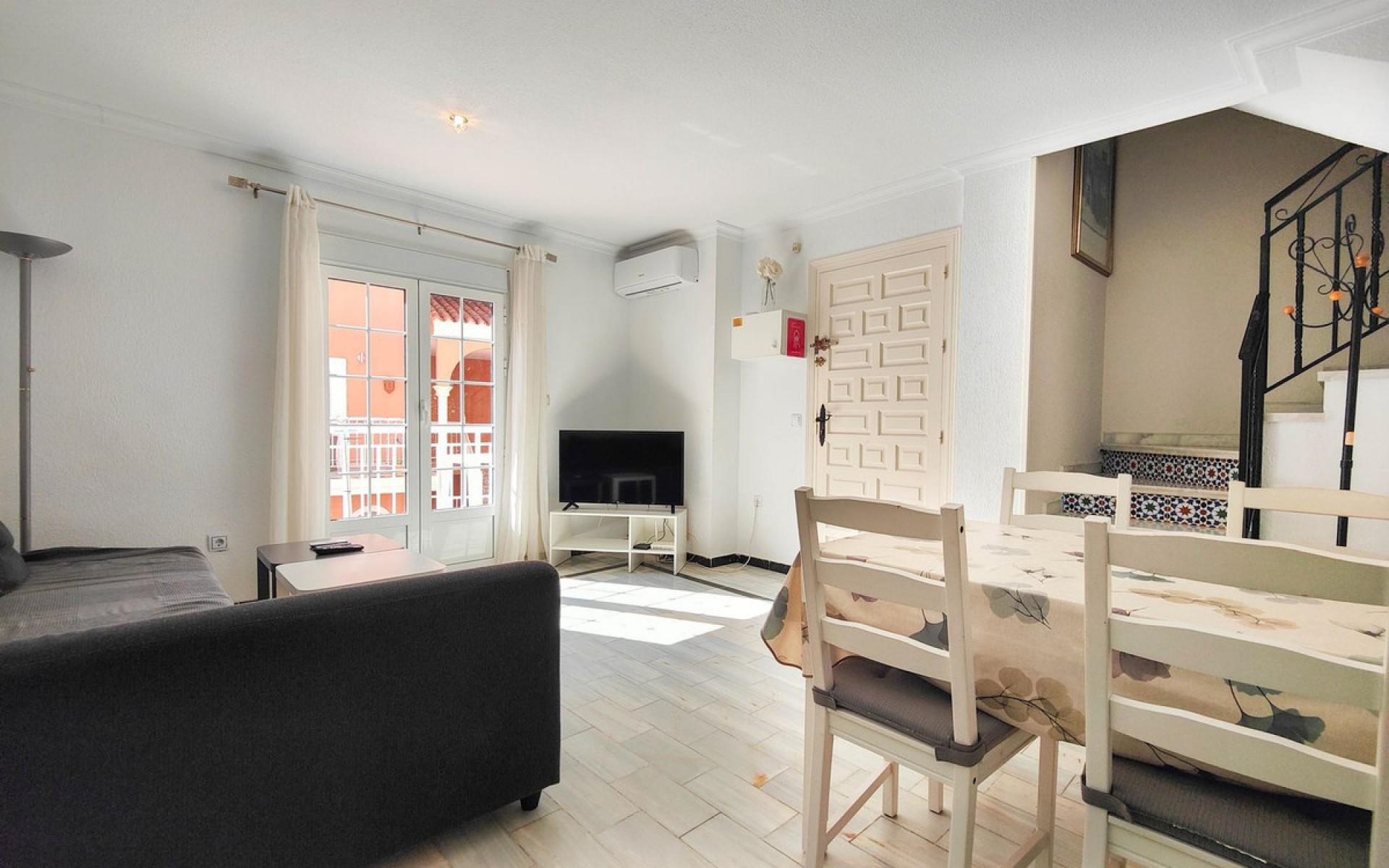 Resale - Apartment - Torrevieja - La Mata