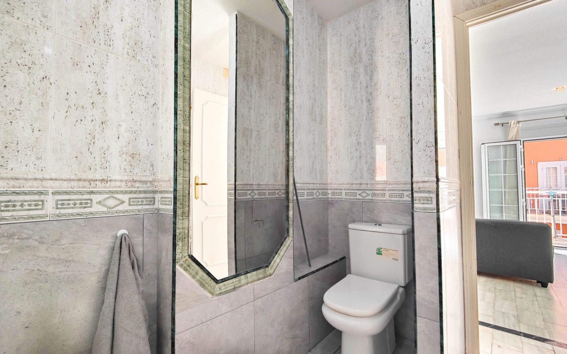 Resale - Apartment - Torrevieja - La Mata