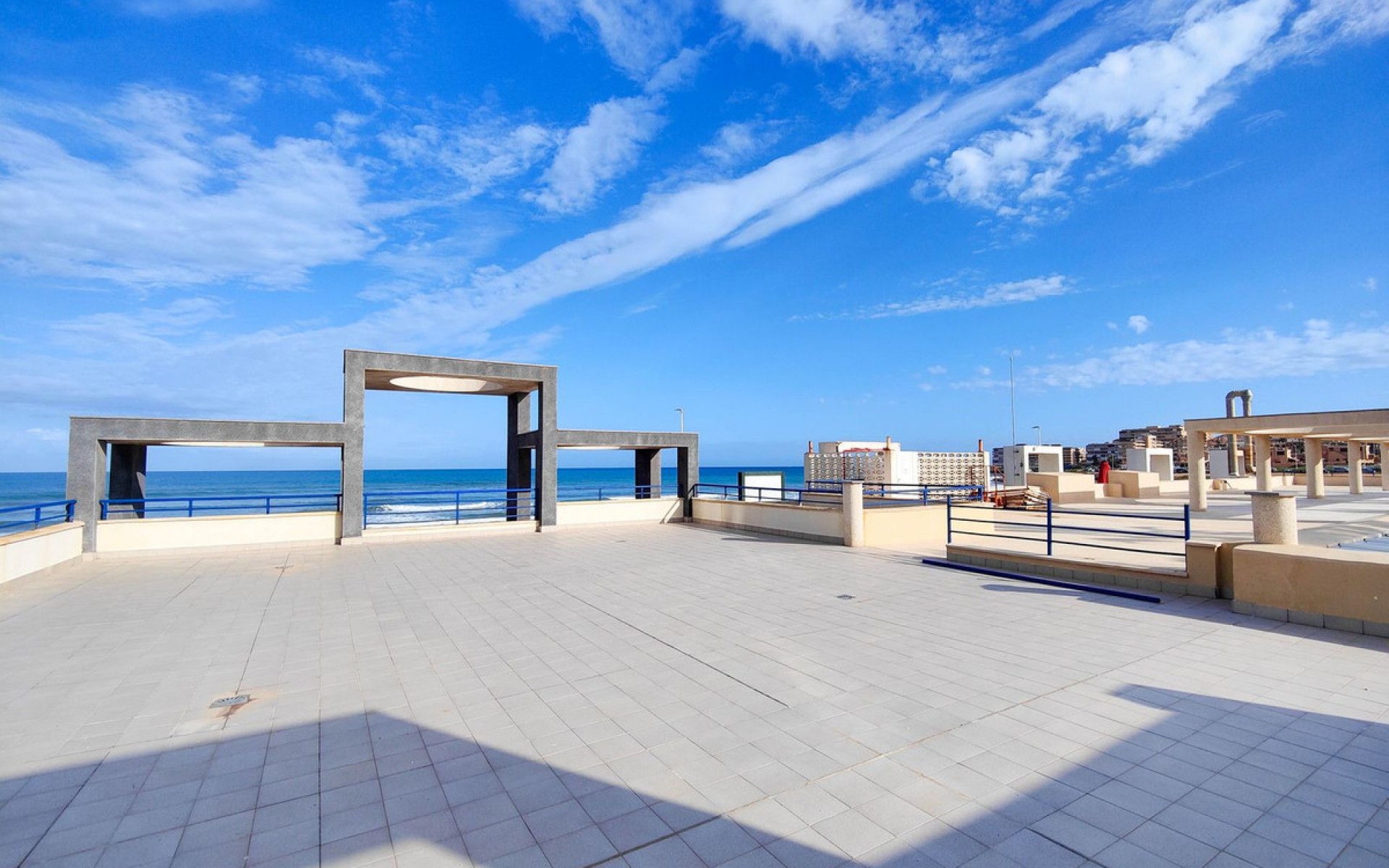 Resale - Apartment - Torrevieja - La Mata