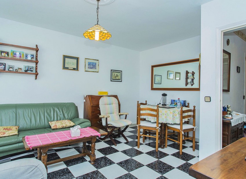 Resale - Apartment - Torrevieja - La Mata