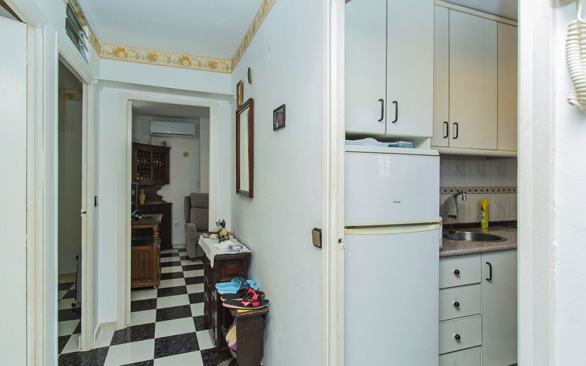 Resale - Apartment - Torrevieja - La Mata