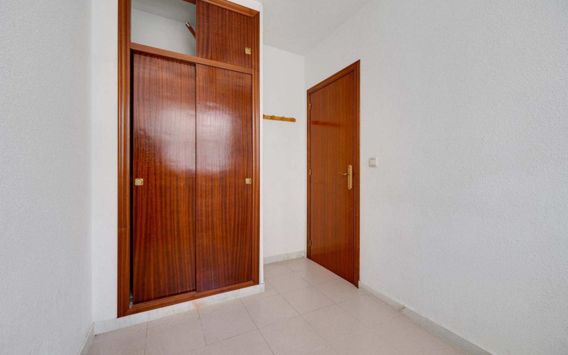 Resale - Apartment - Torrevieja - La Mata