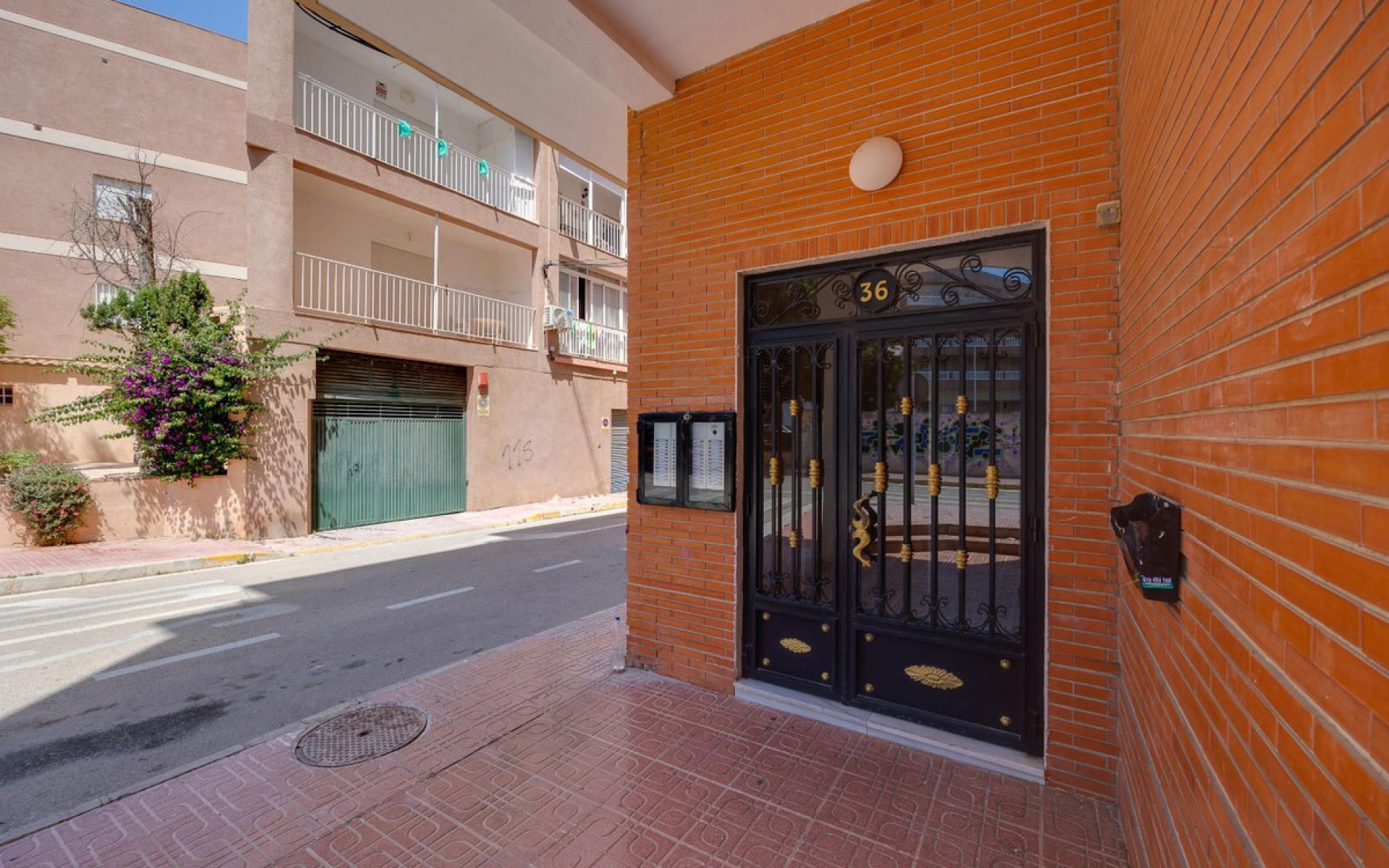 Resale - Apartment - Torrevieja - La Mata