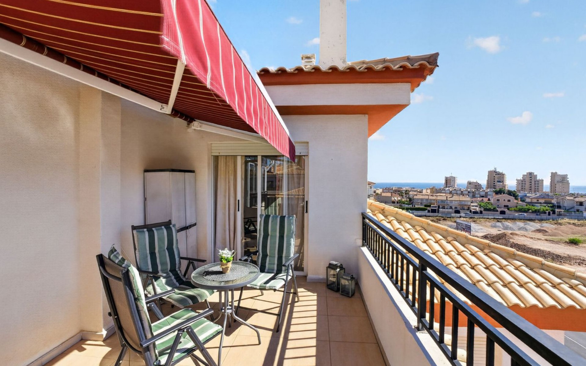 Resale - Apartment - Torrevieja - La Mata
