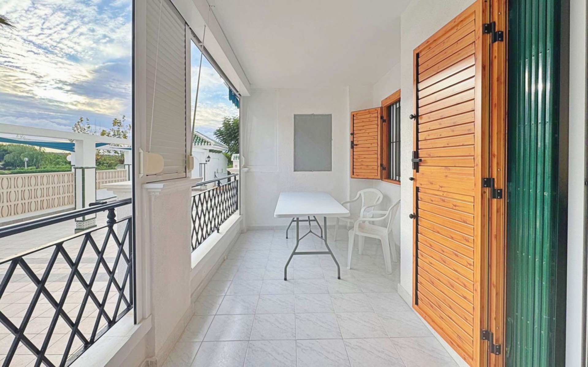 Resale - Apartment - Torrevieja - La Mata