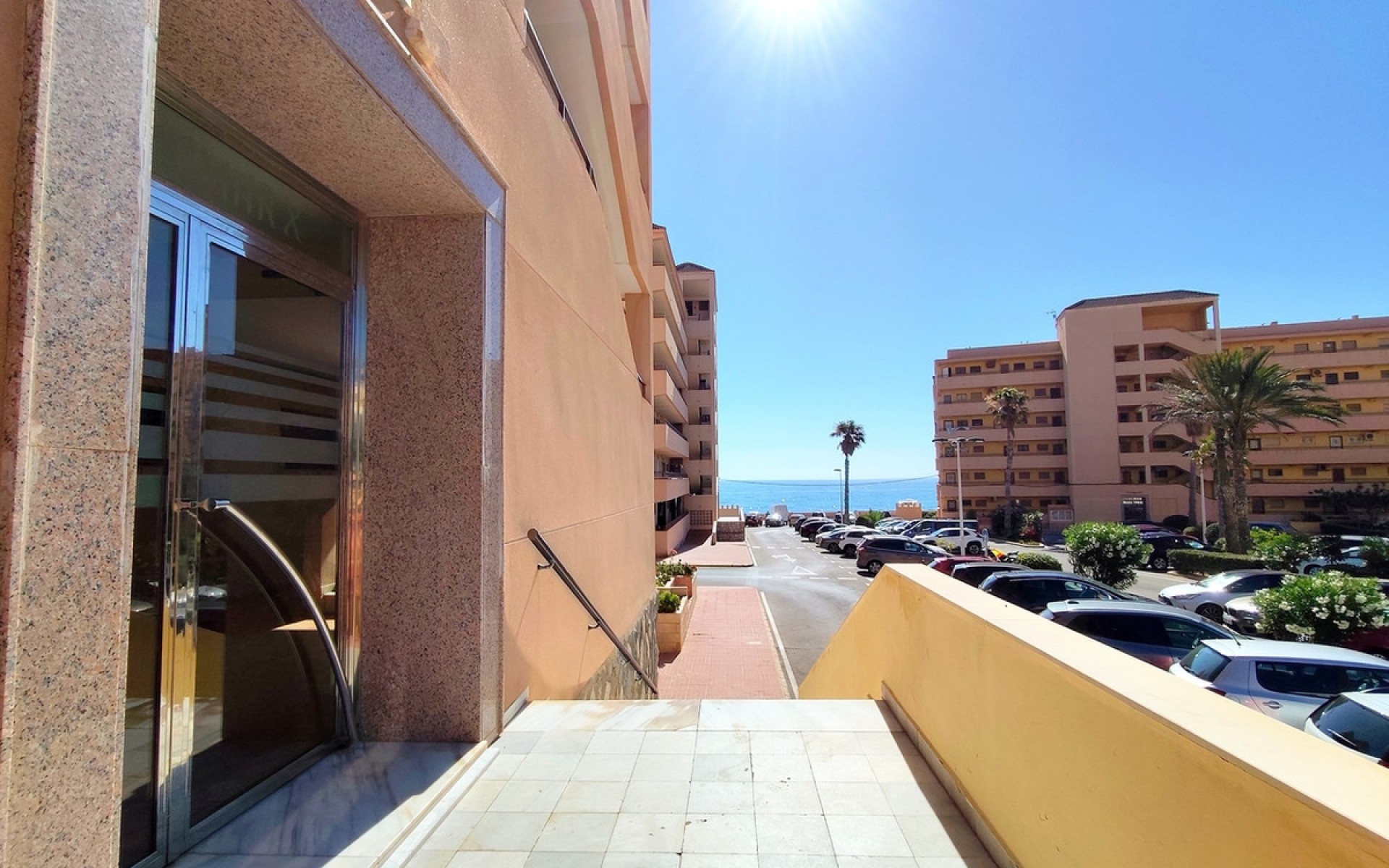 Resale - Apartment - Torrevieja - La Mata