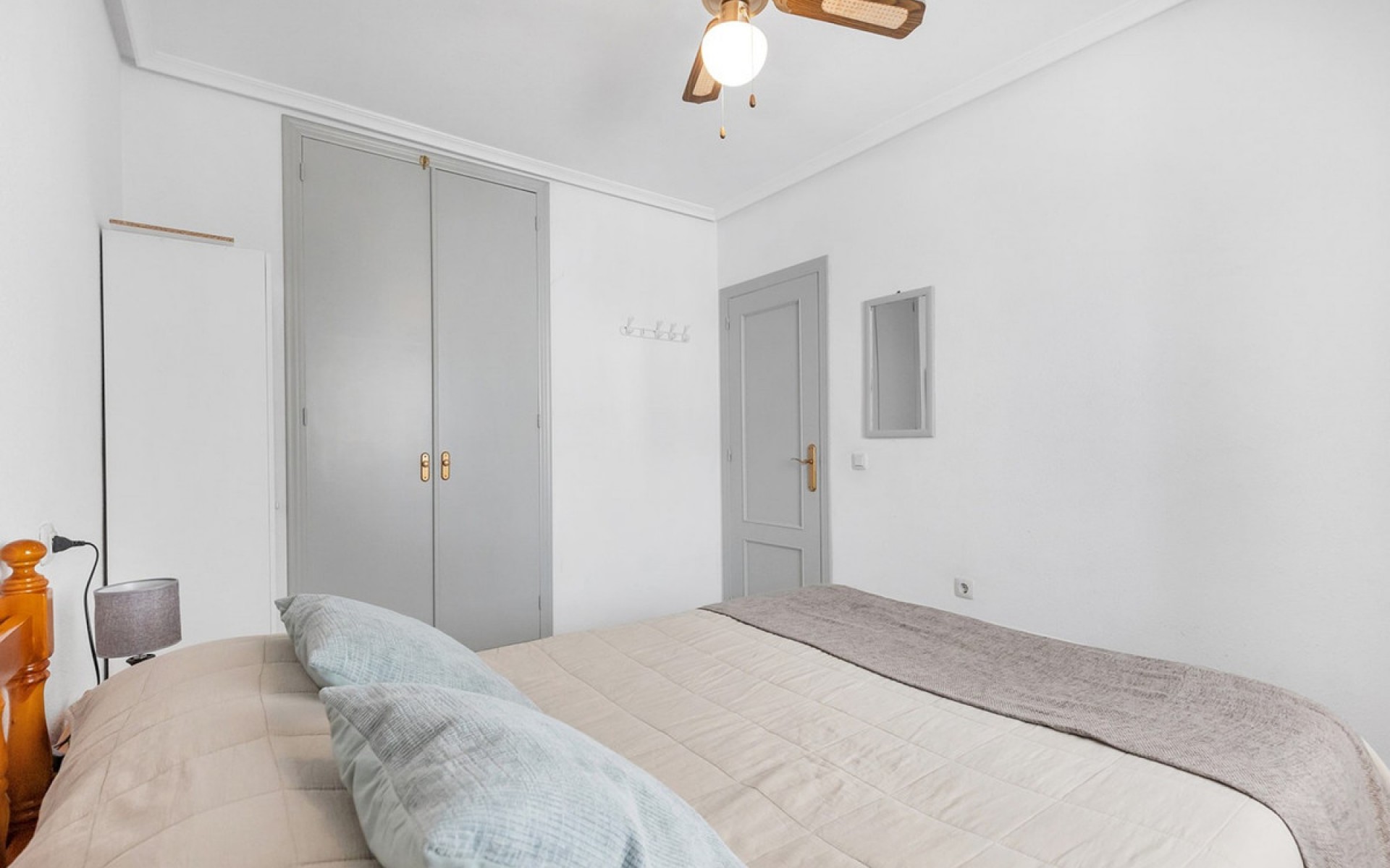 Resale - Apartment - Torrevieja - La Mata