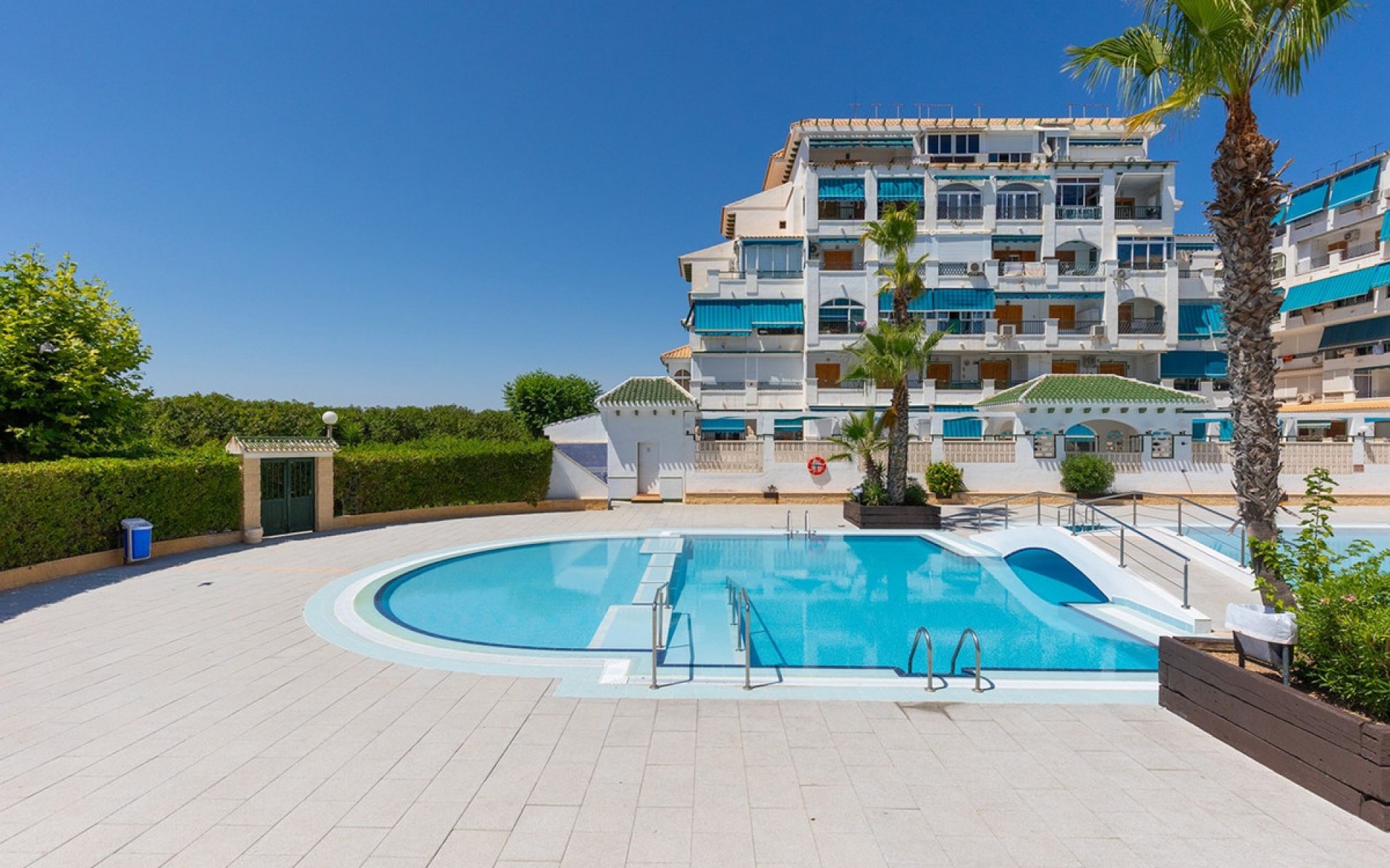 Resale - Apartment - Torrevieja - La Mata