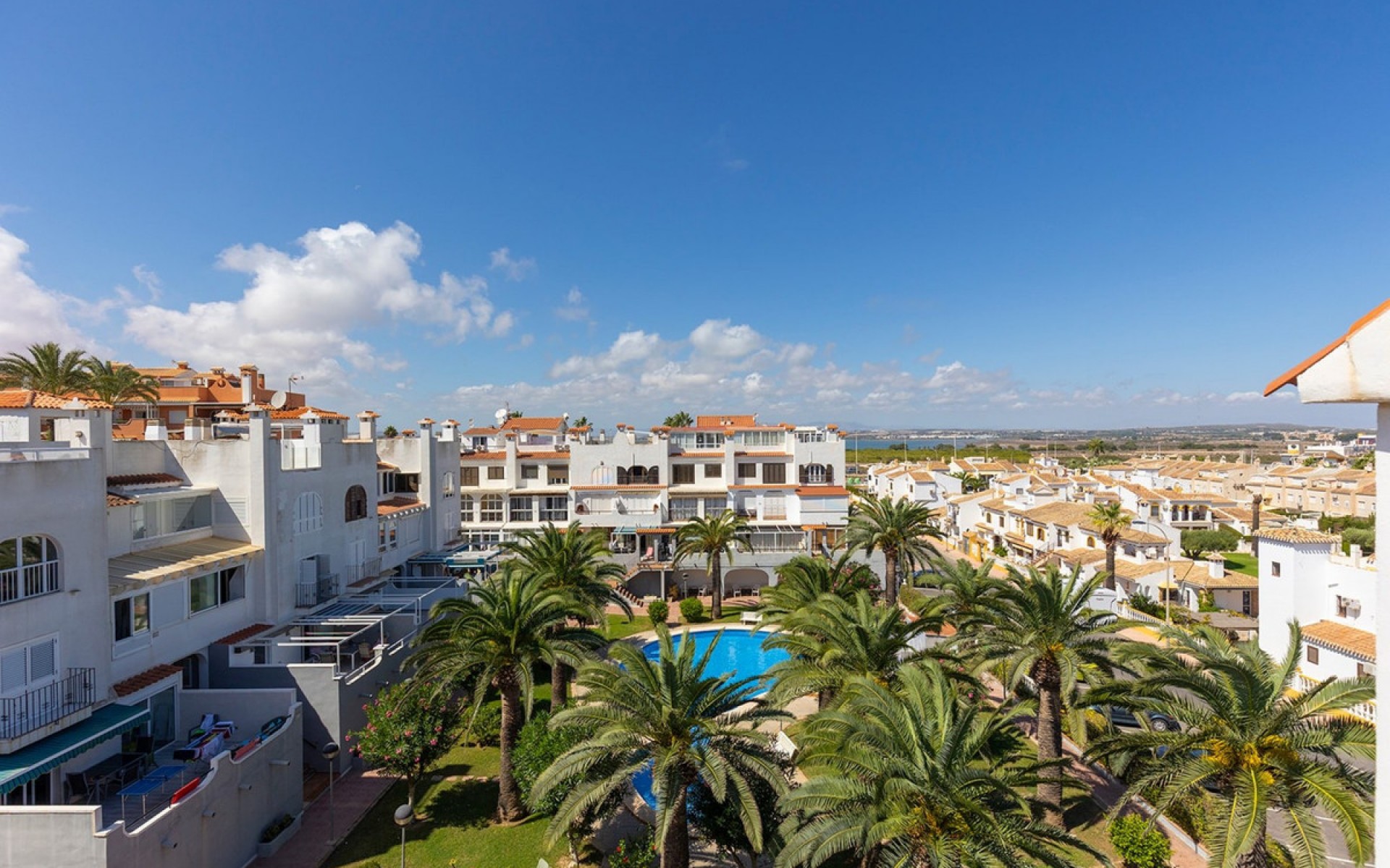 Resale - Apartment - Torrevieja - La Mata