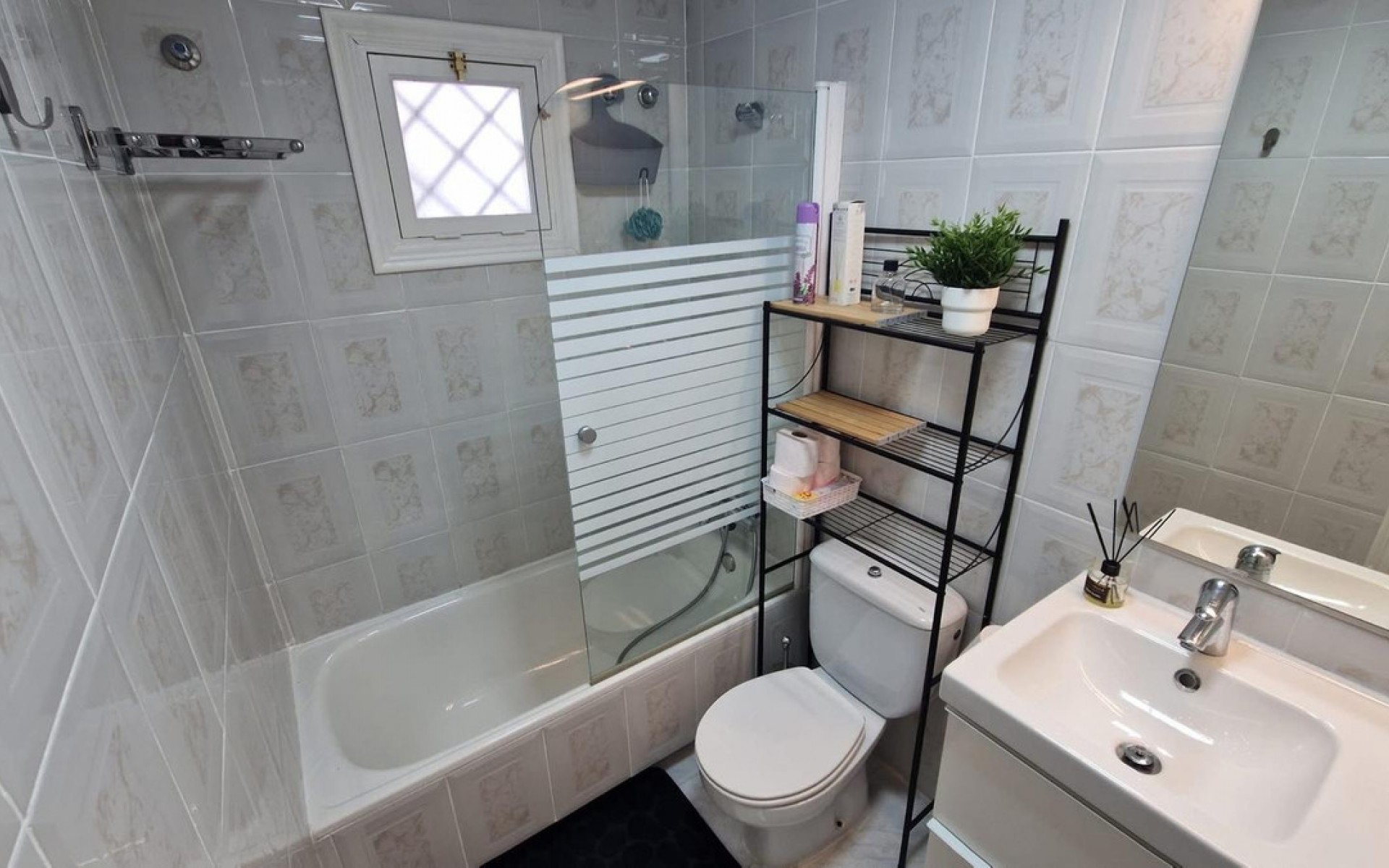 Resale - Apartment - Torrevieja - La Mata