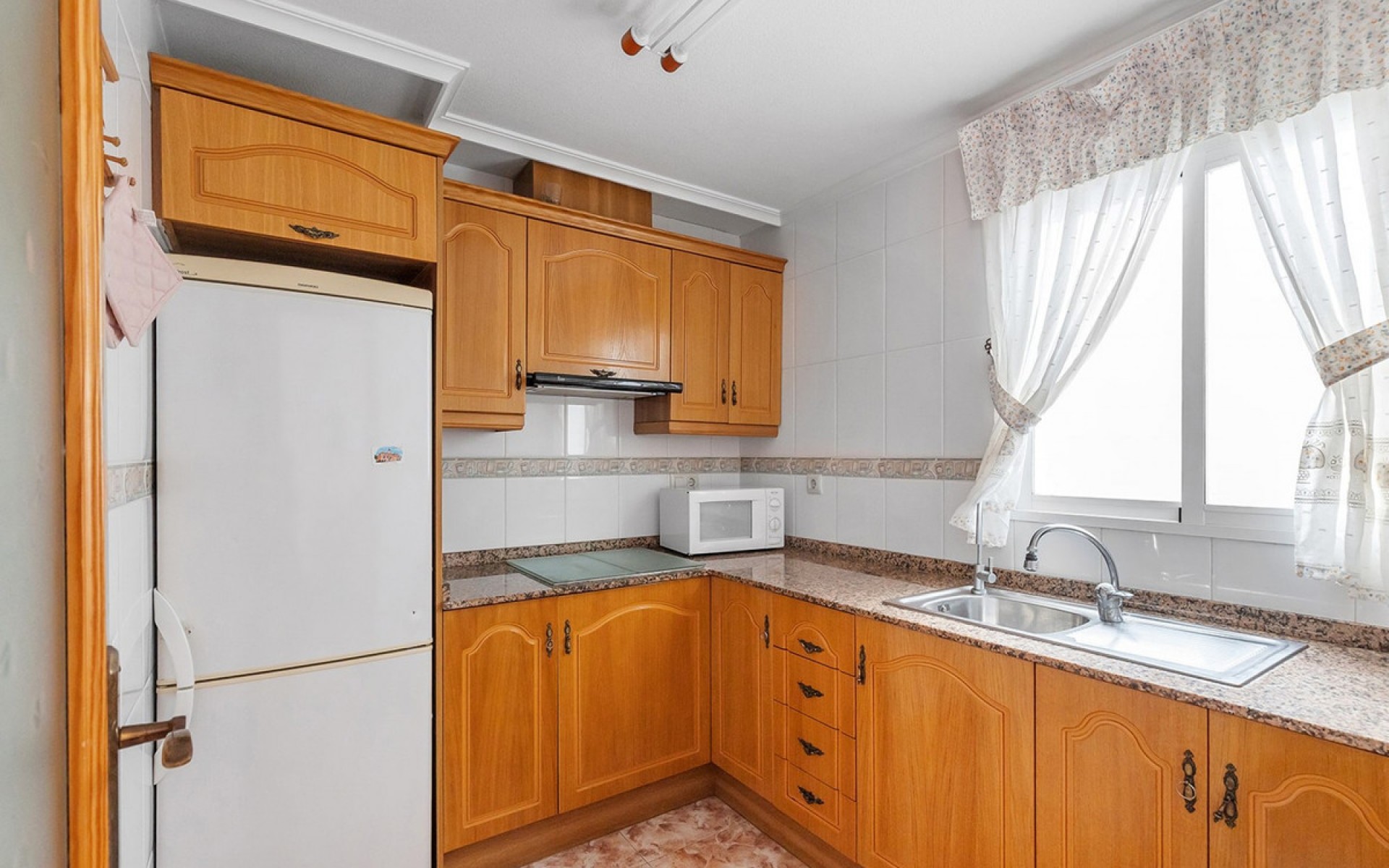 Resale - Apartment - Torrevieja - La Mata