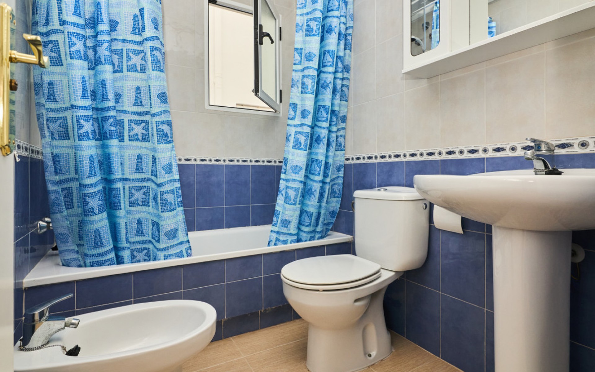 Resale - Apartment - Torrevieja - La Mata