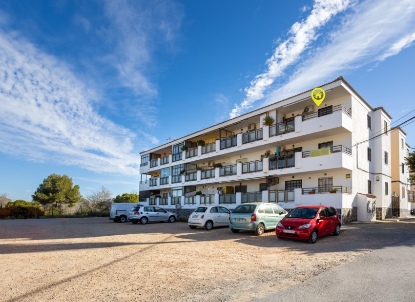 Resale - Apartment - Torrevieja - La Siesta