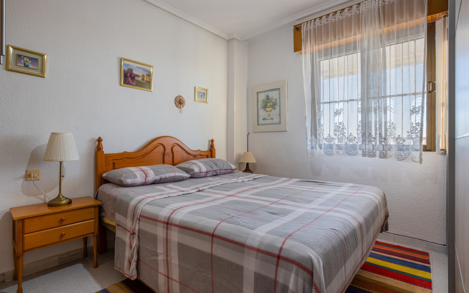 Resale - Apartment - Torrevieja - La Siesta