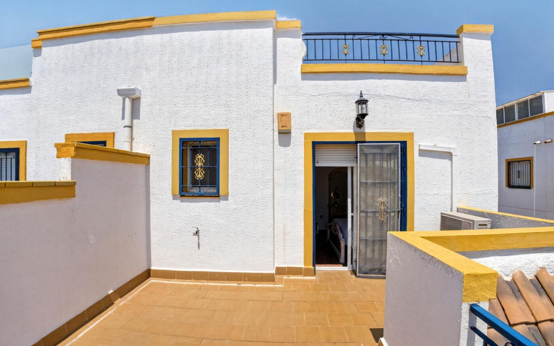 Resale - Apartment - Torrevieja - La Siesta