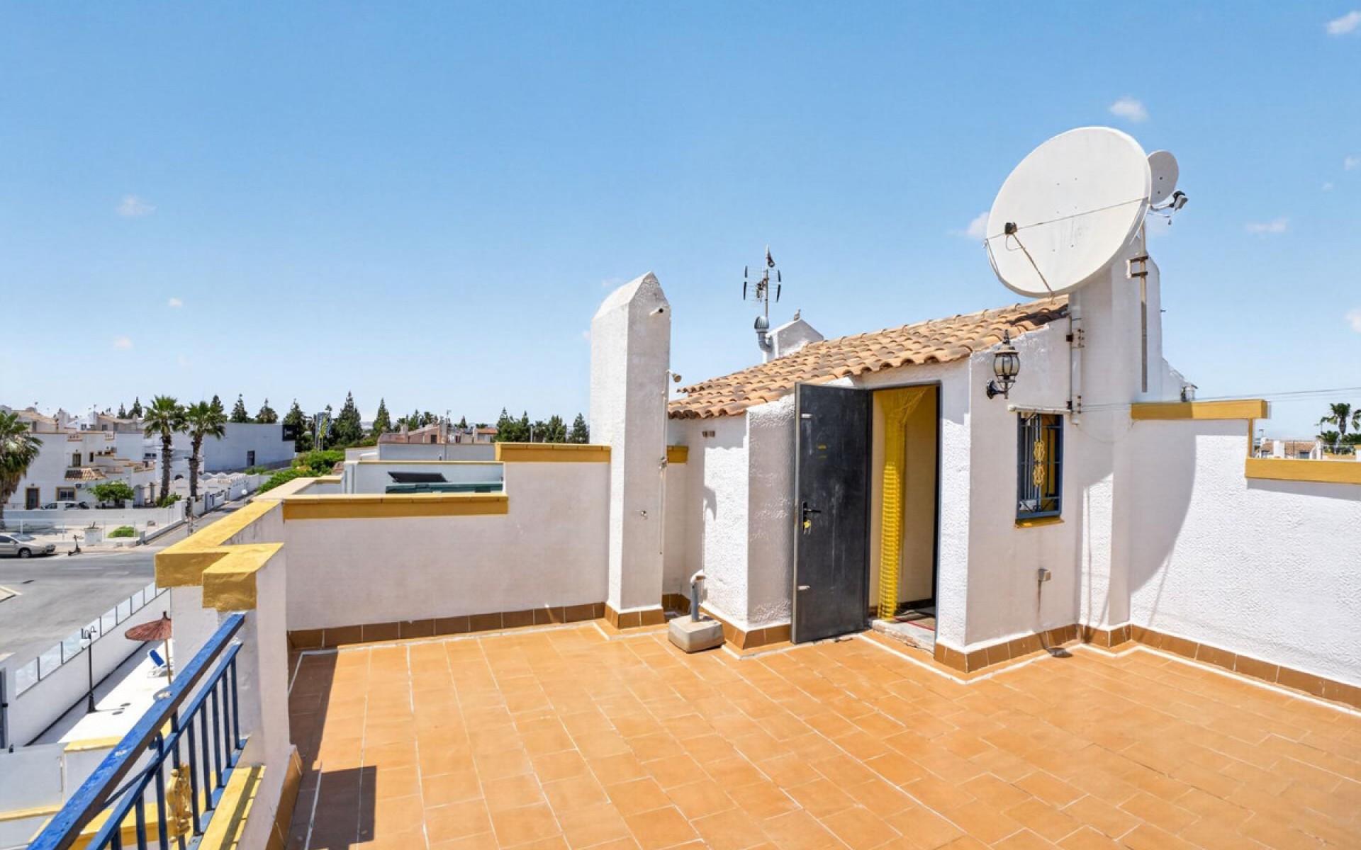 Resale - Apartment - Torrevieja - La Siesta
