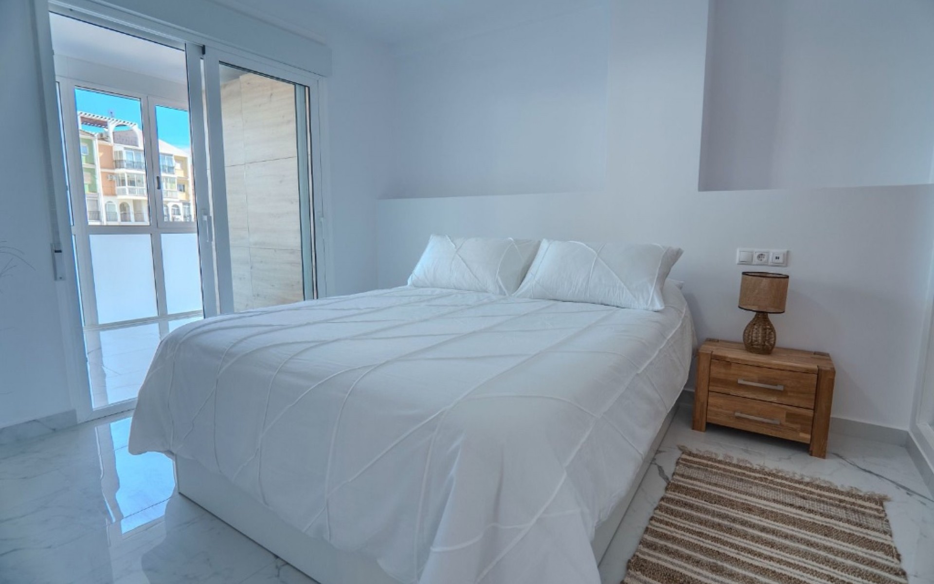 Resale - Apartment - Torrevieja - La Veleta
