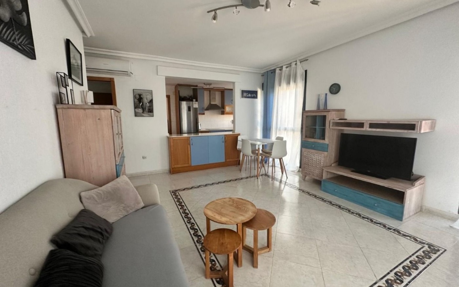 Resale - Apartment - Torrevieja - La Veleta
