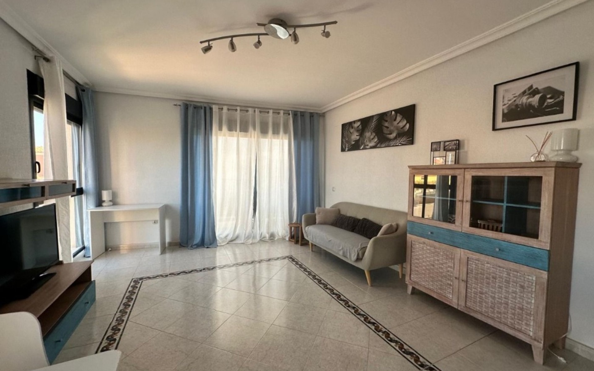 Resale - Apartment - Torrevieja - La Veleta