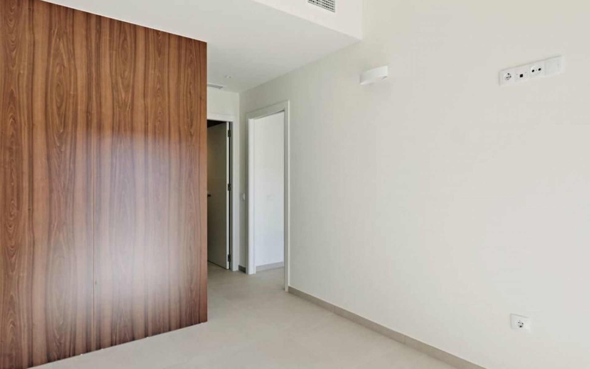 Resale - Apartment - Torrevieja - La Veleta