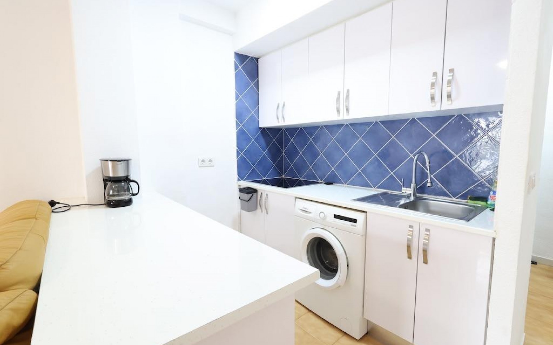Resale - Apartment - Torrevieja - La Veleta