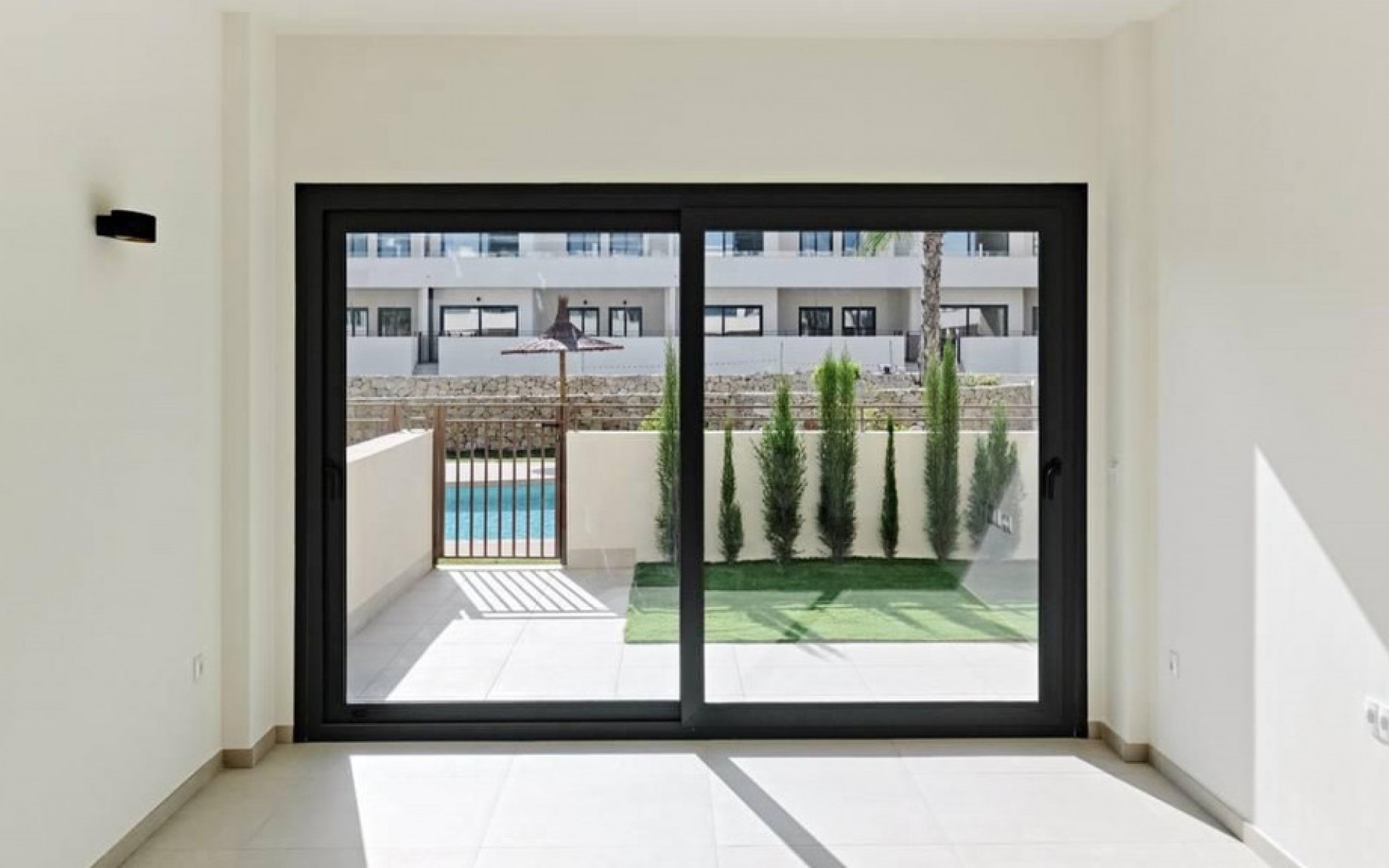 Resale - Apartment - Torrevieja - La Veleta