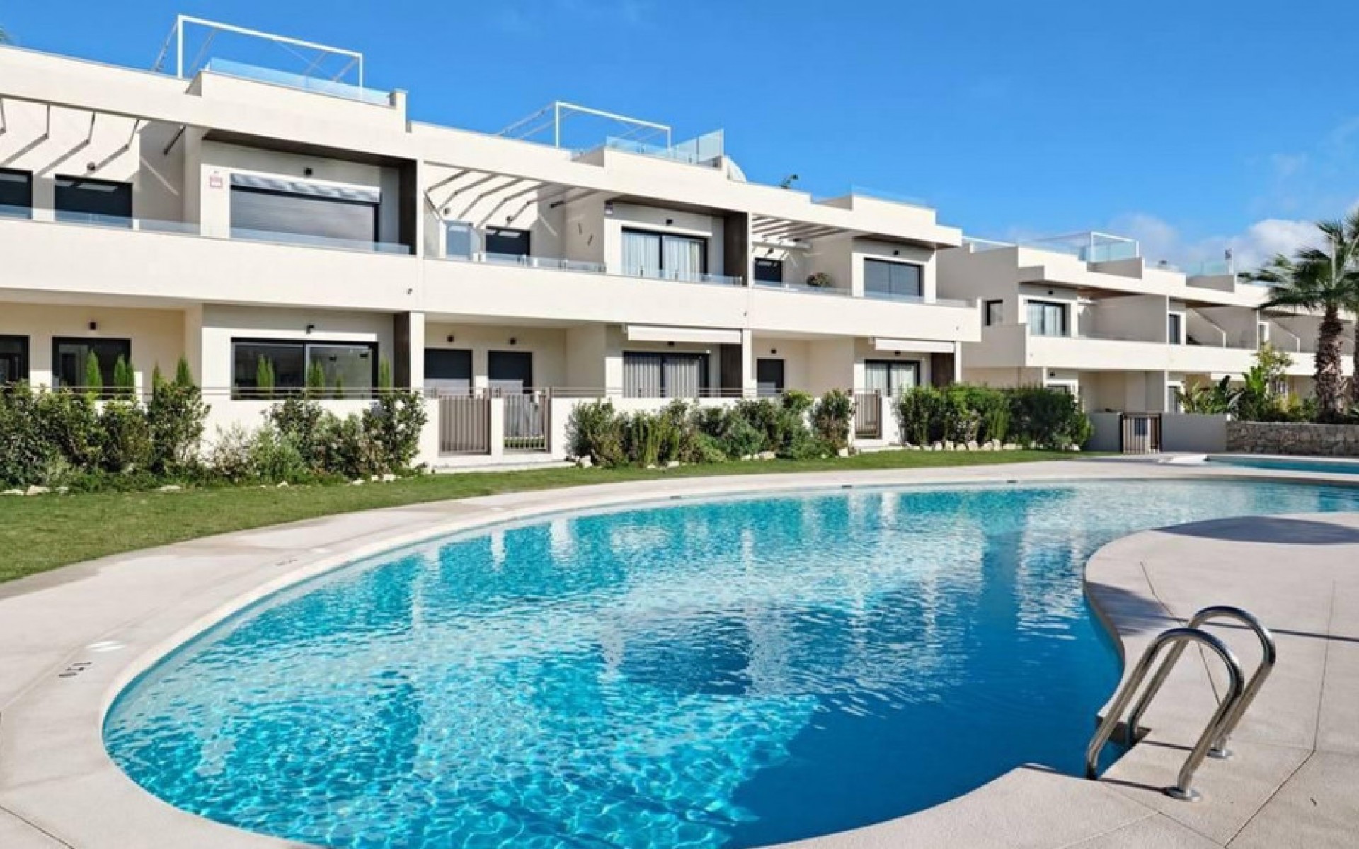 Resale - Apartment - Torrevieja - La Veleta