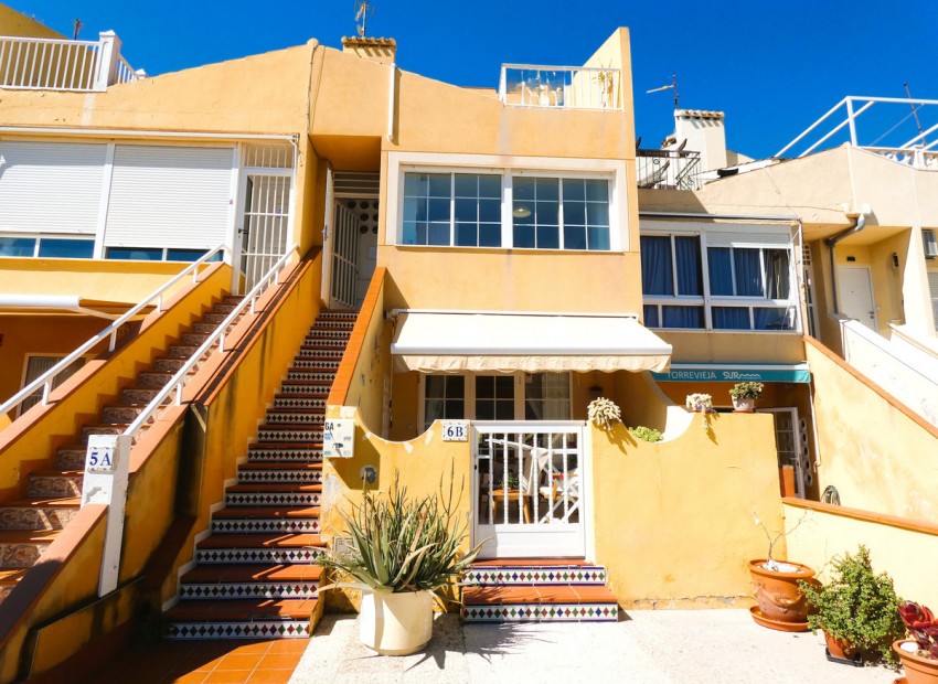 Resale - Apartment - Torrevieja - La Veleta