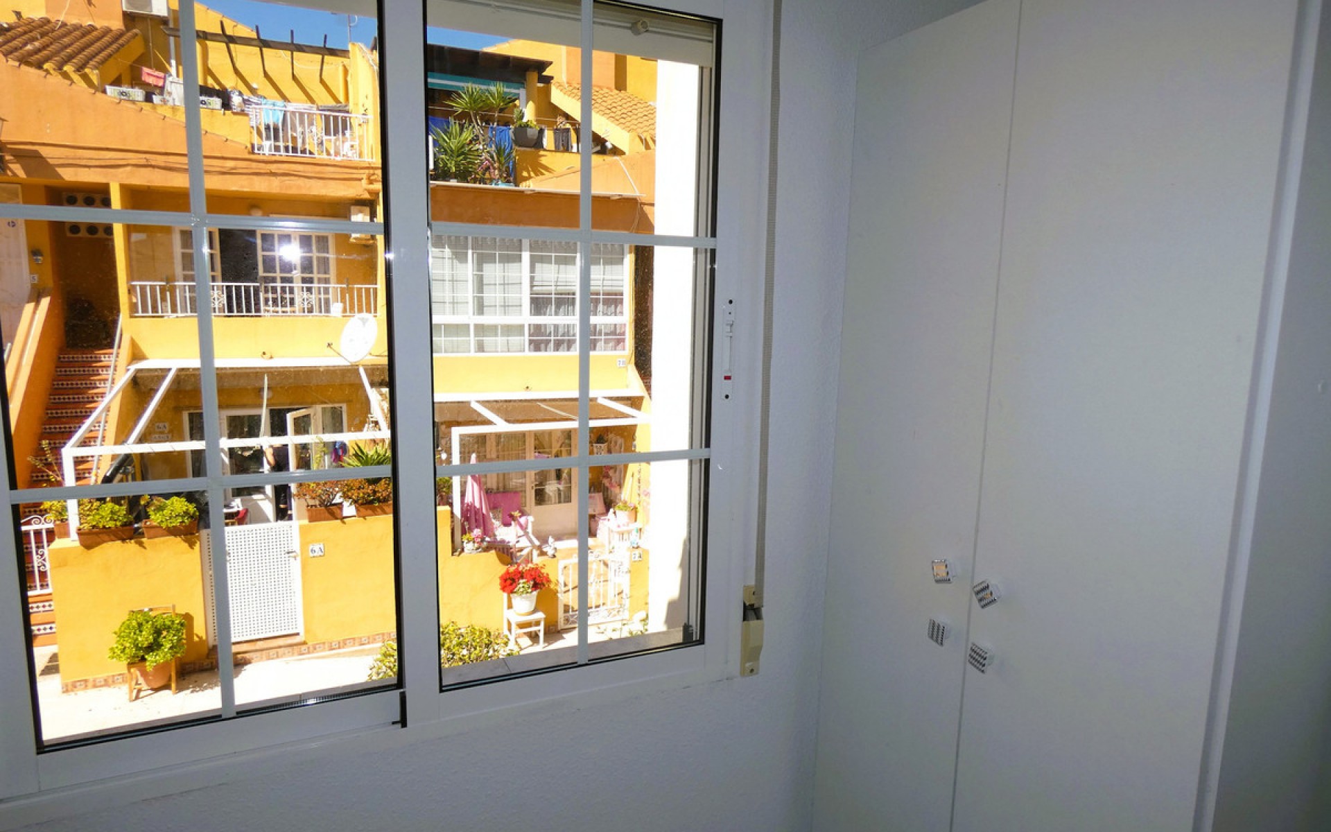 Resale - Apartment - Torrevieja - La Veleta