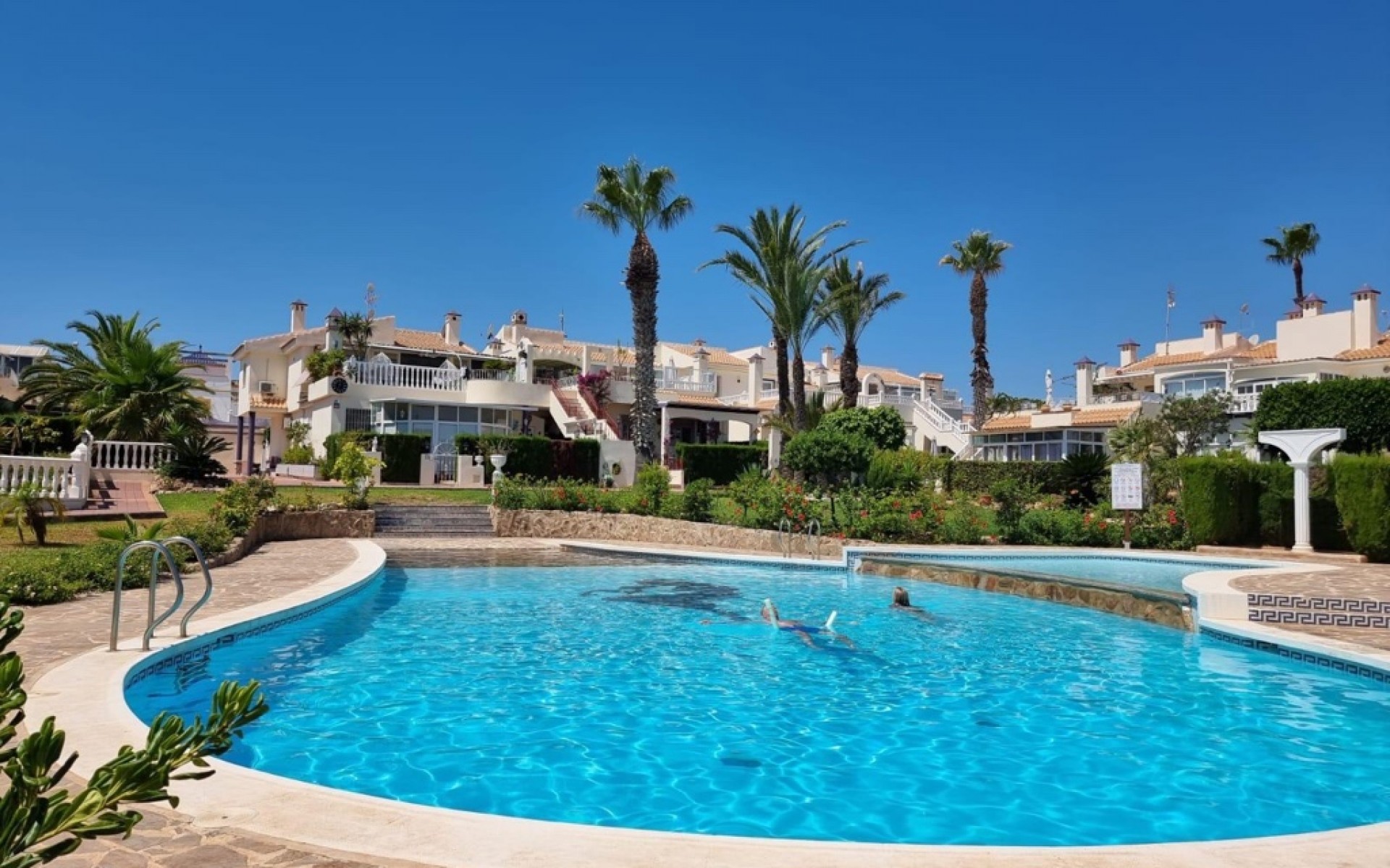 Resale - Apartment - Torrevieja - Los Balcones