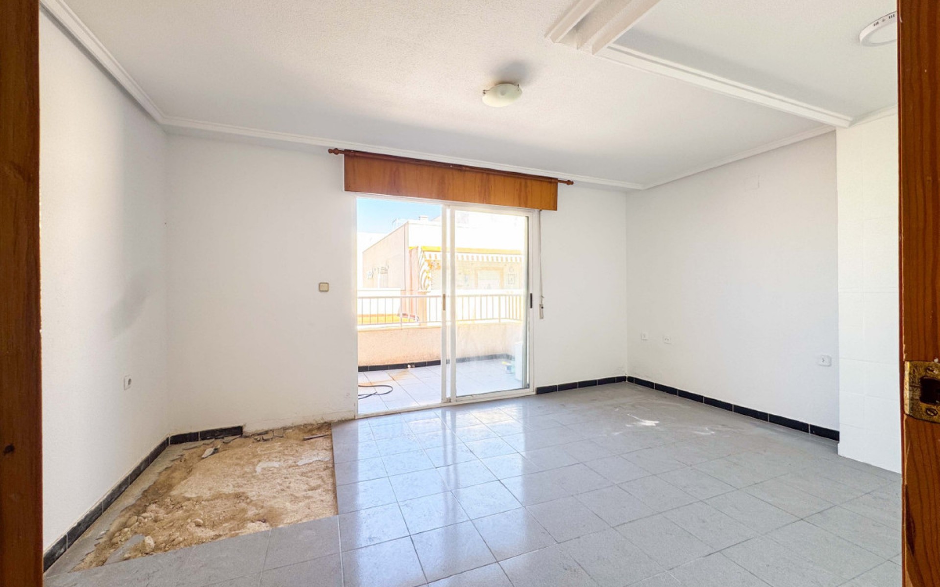 Resale - Apartment - Torrevieja - Playa de los Locos