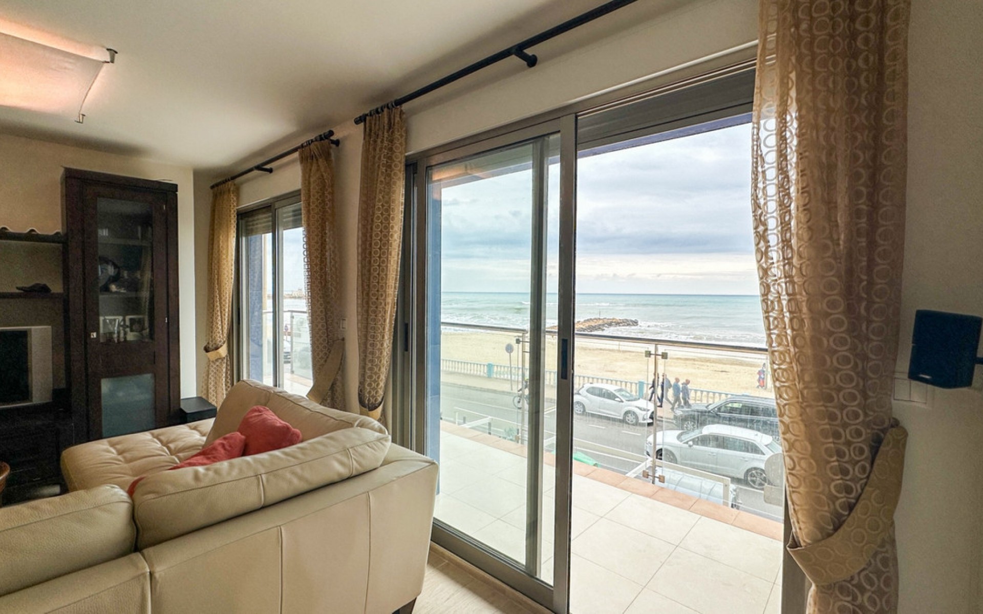 Resale - Apartment - Torrevieja - Playa de los Locos