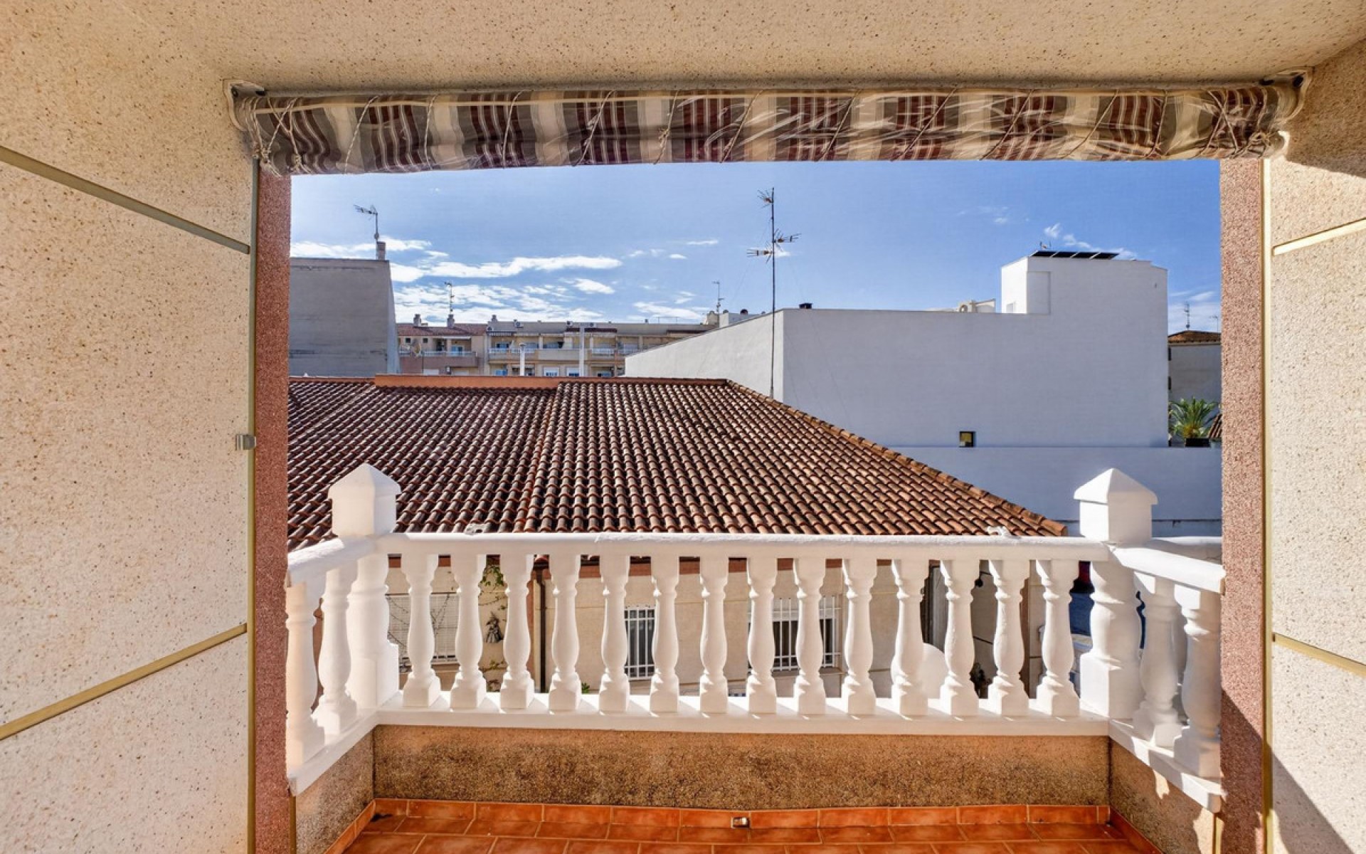 Resale - Apartment - Torrevieja - Playa de los Locos