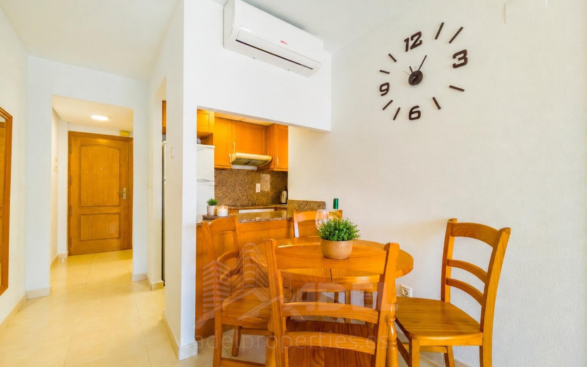 Resale - Apartment - Torrevieja - Playa de los Locos