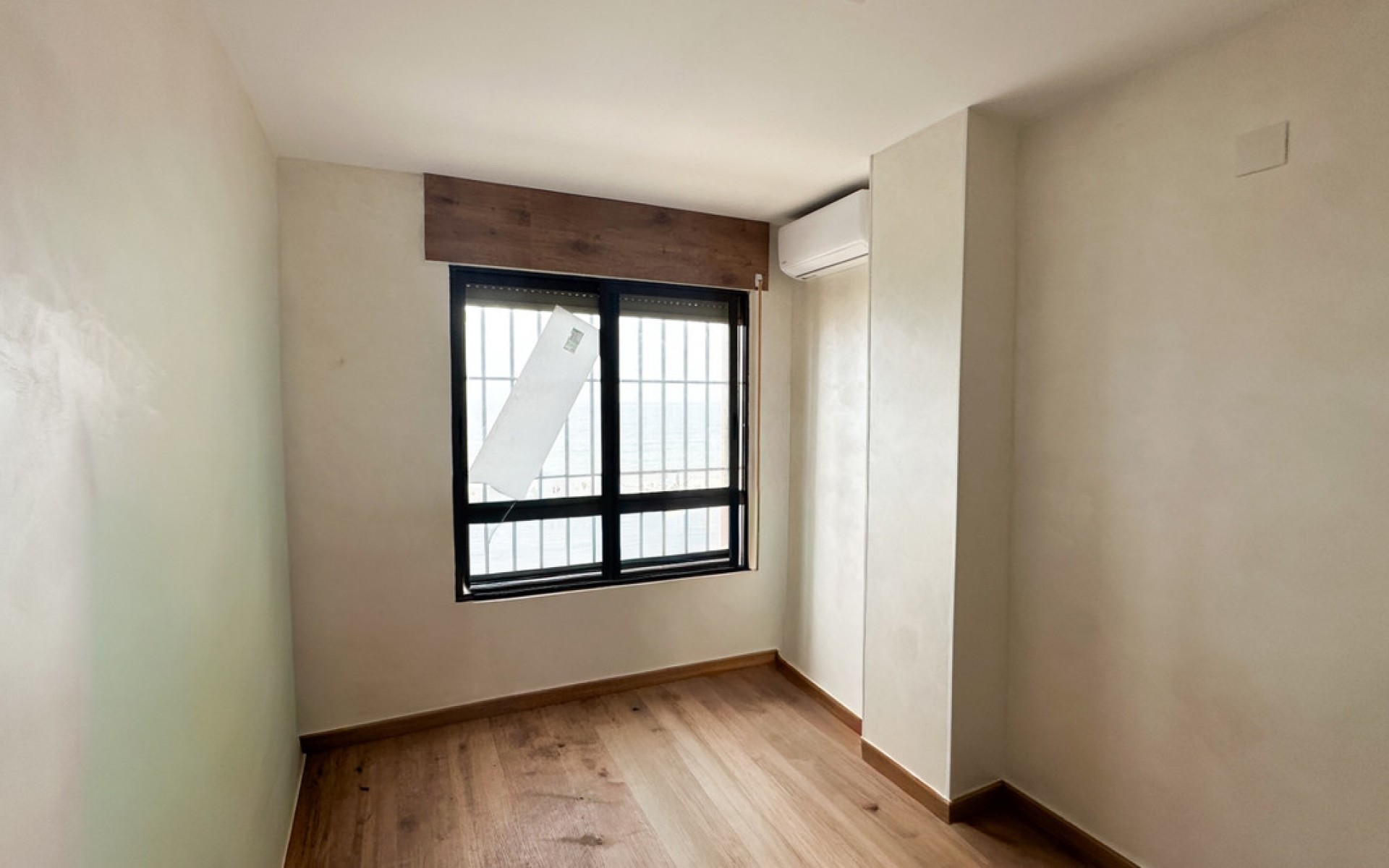 Resale - Apartment - Torrevieja - Playa de los Locos