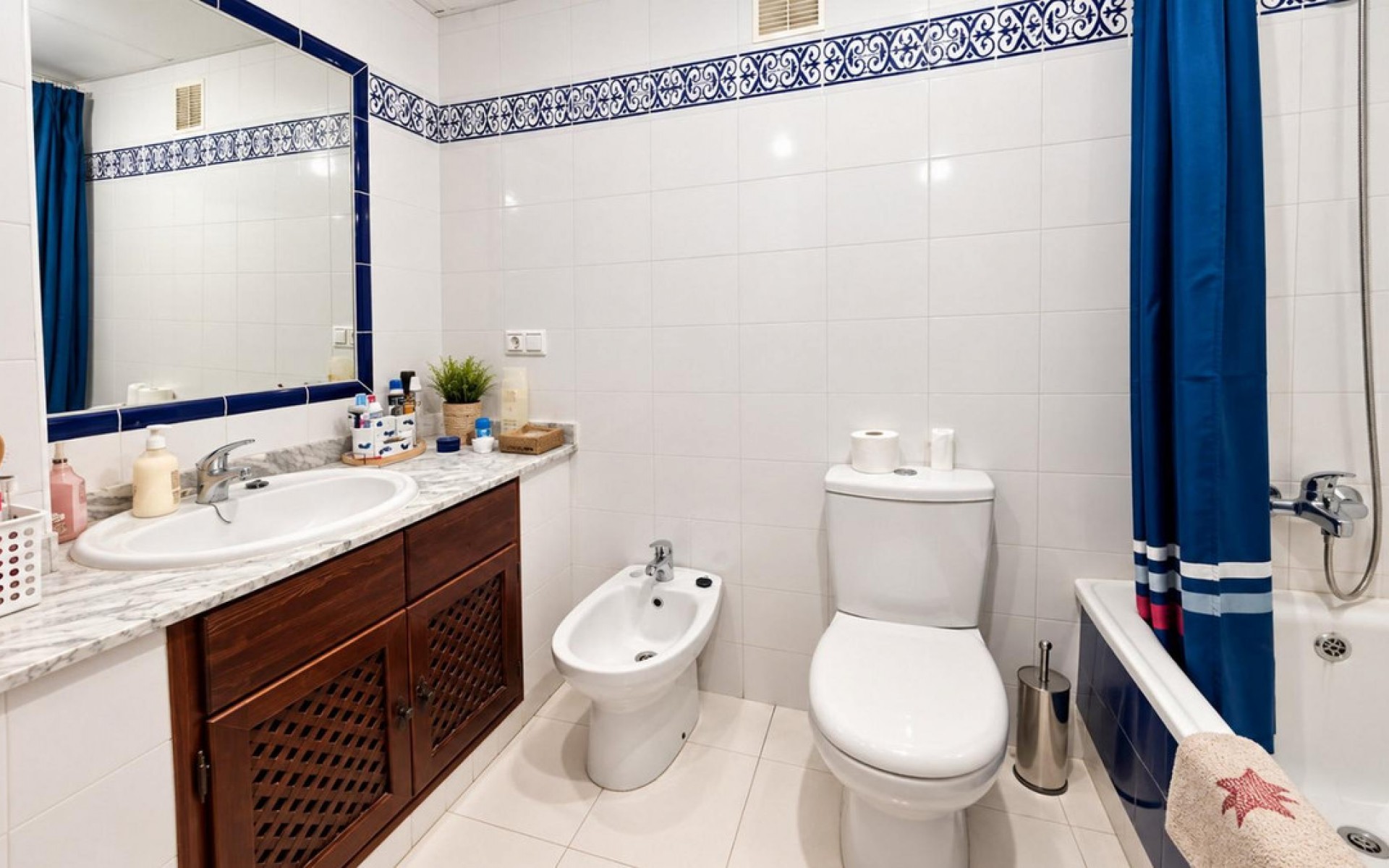Resale - Apartment - Torrevieja - Playa de los Locos