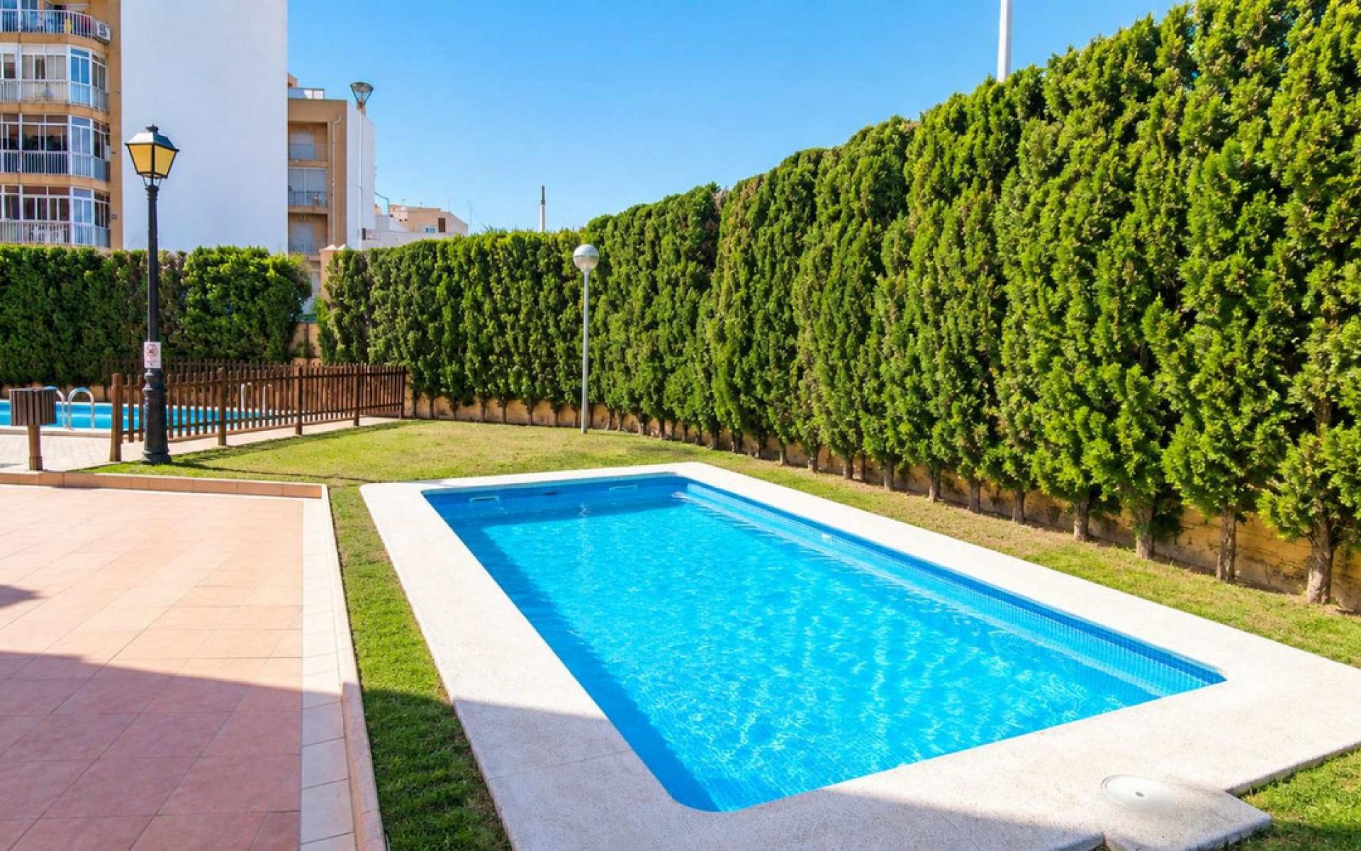 Resale - Apartment - Torrevieja - Playa de los Locos