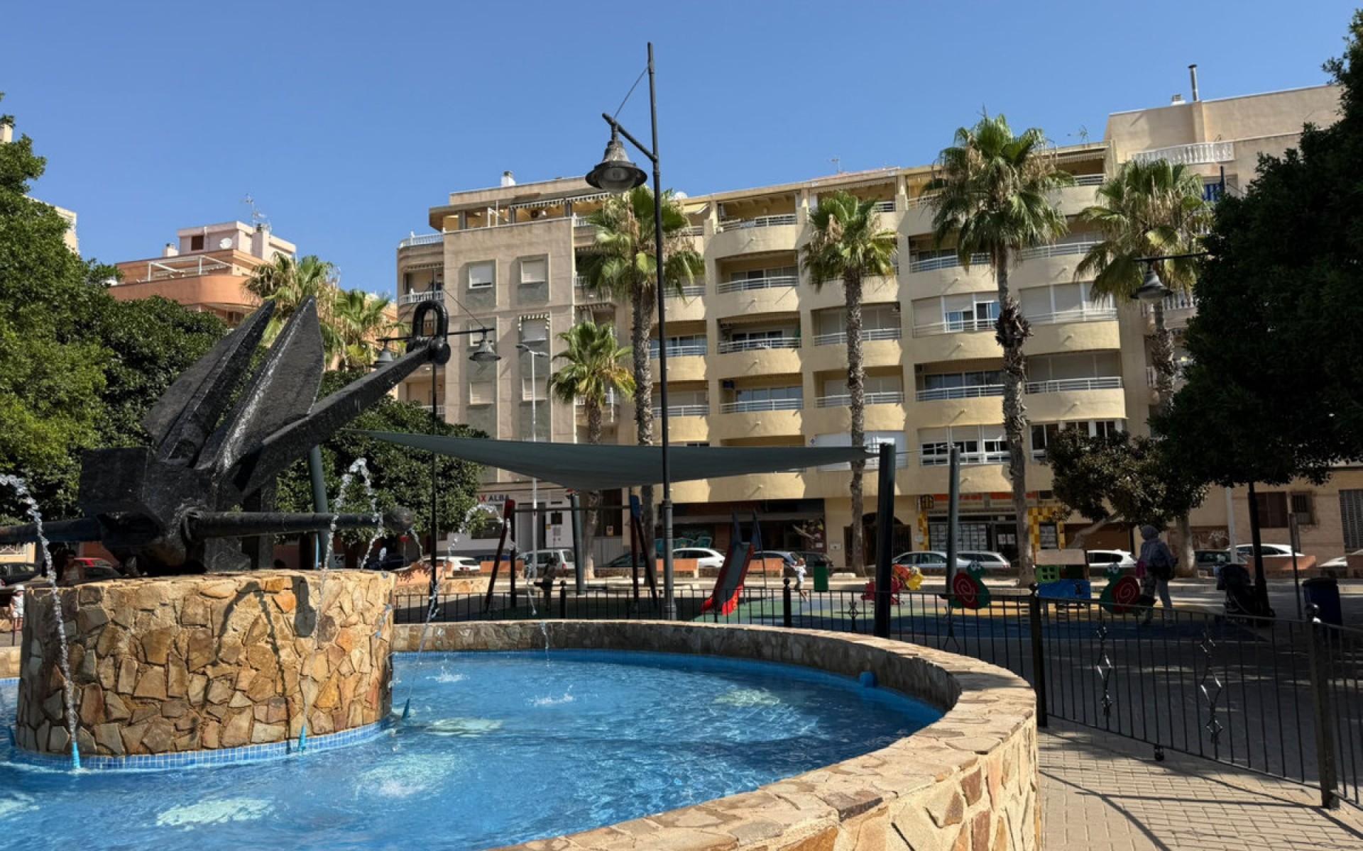 Resale - Apartment - Torrevieja - Playa de los Locos