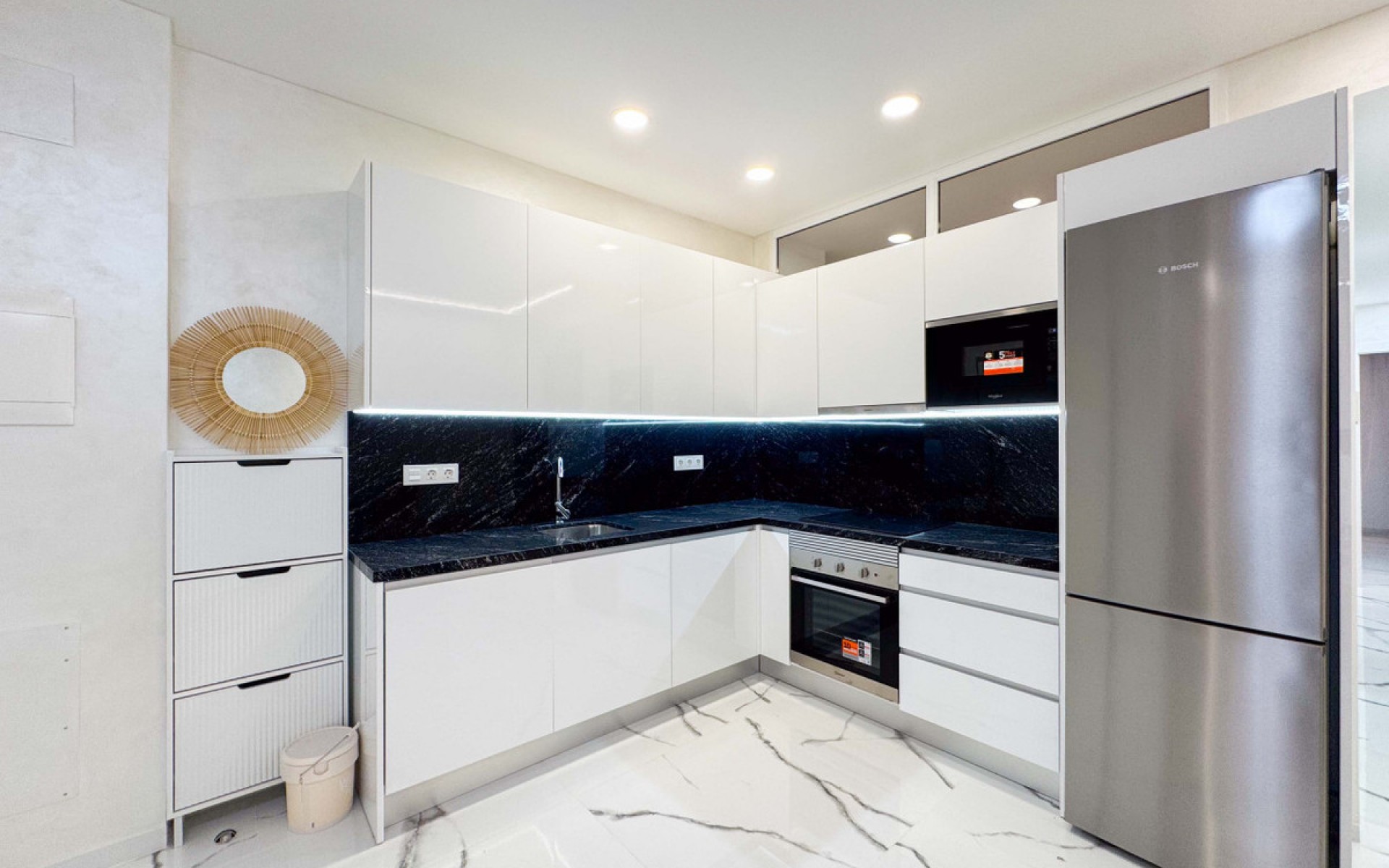 Resale - Apartment - Torrevieja - Playa del Cura