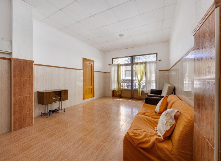Resale - Apartment - Torrevieja - Playa del Cura