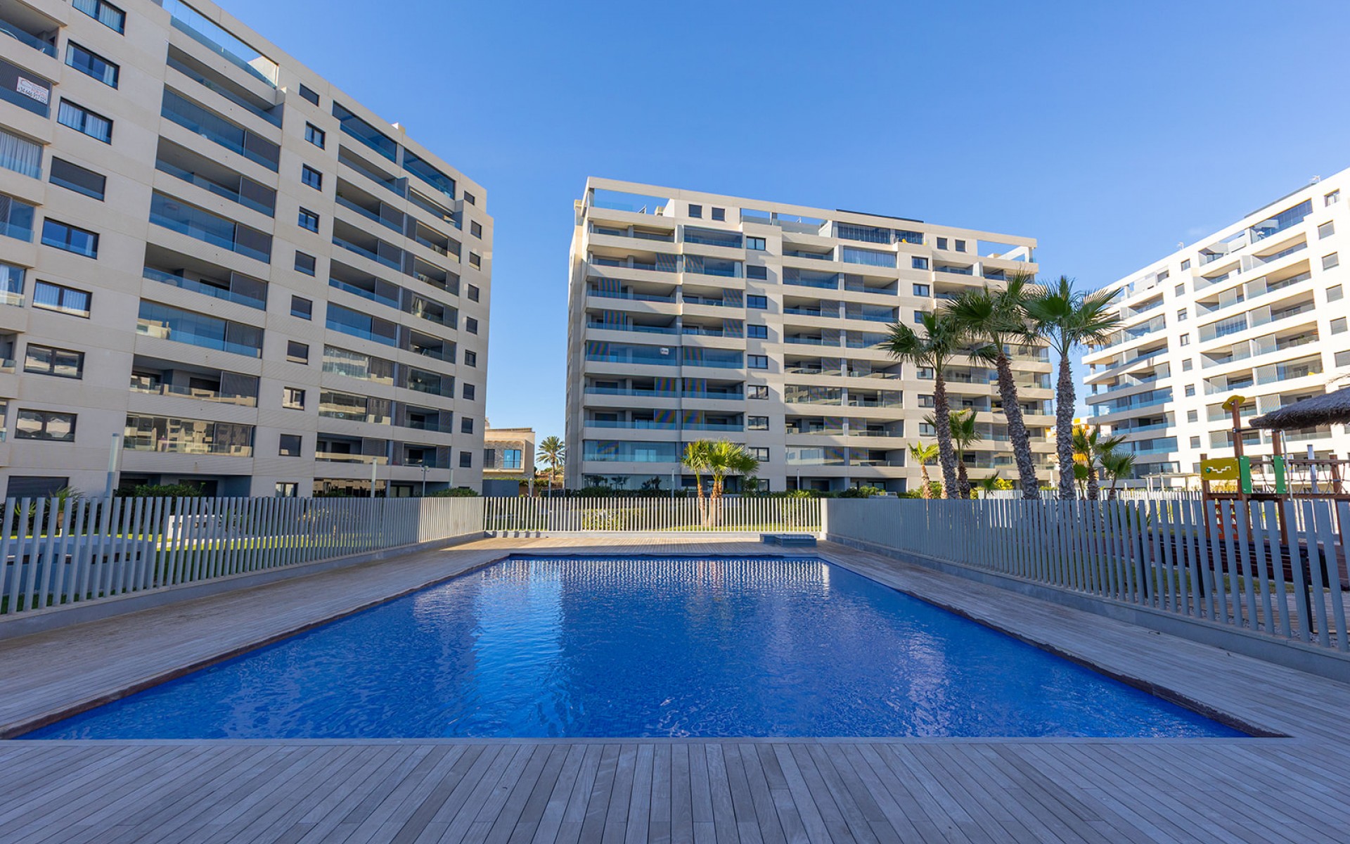 Resale - Apartment - Torrevieja - Punta Prima