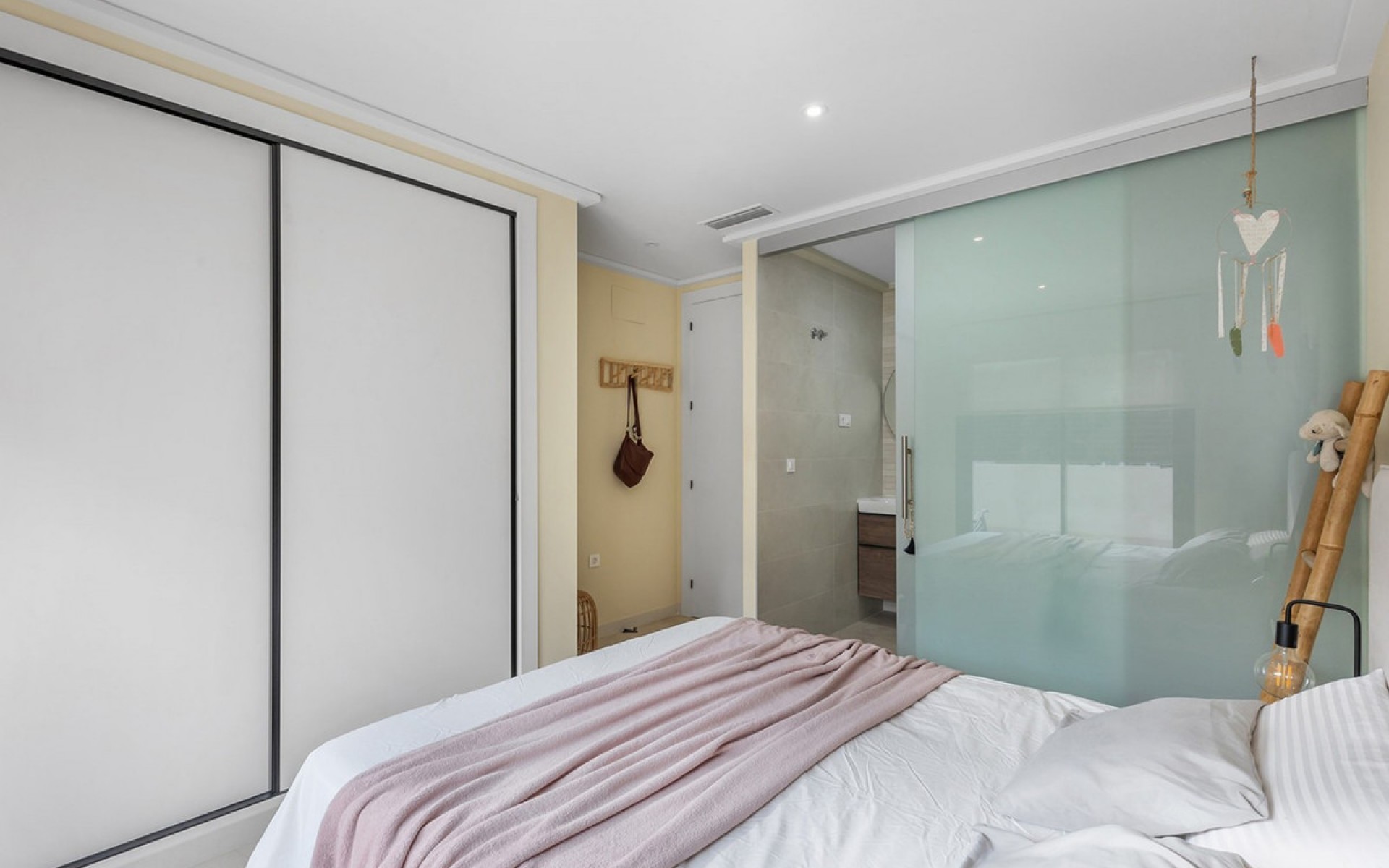 Resale - Apartment - Torrevieja - Torre La Mata