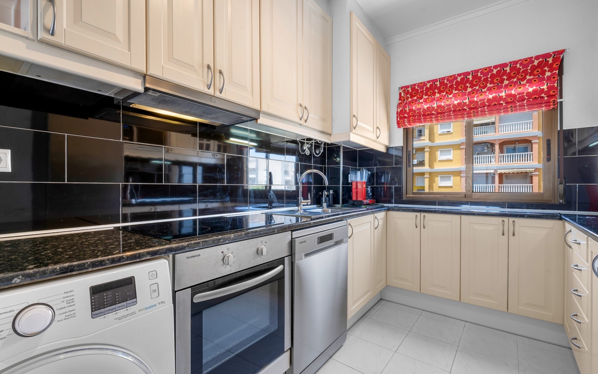 Resale - Apartment - Torrevieja - Torrevieja - Aguas Nuevas