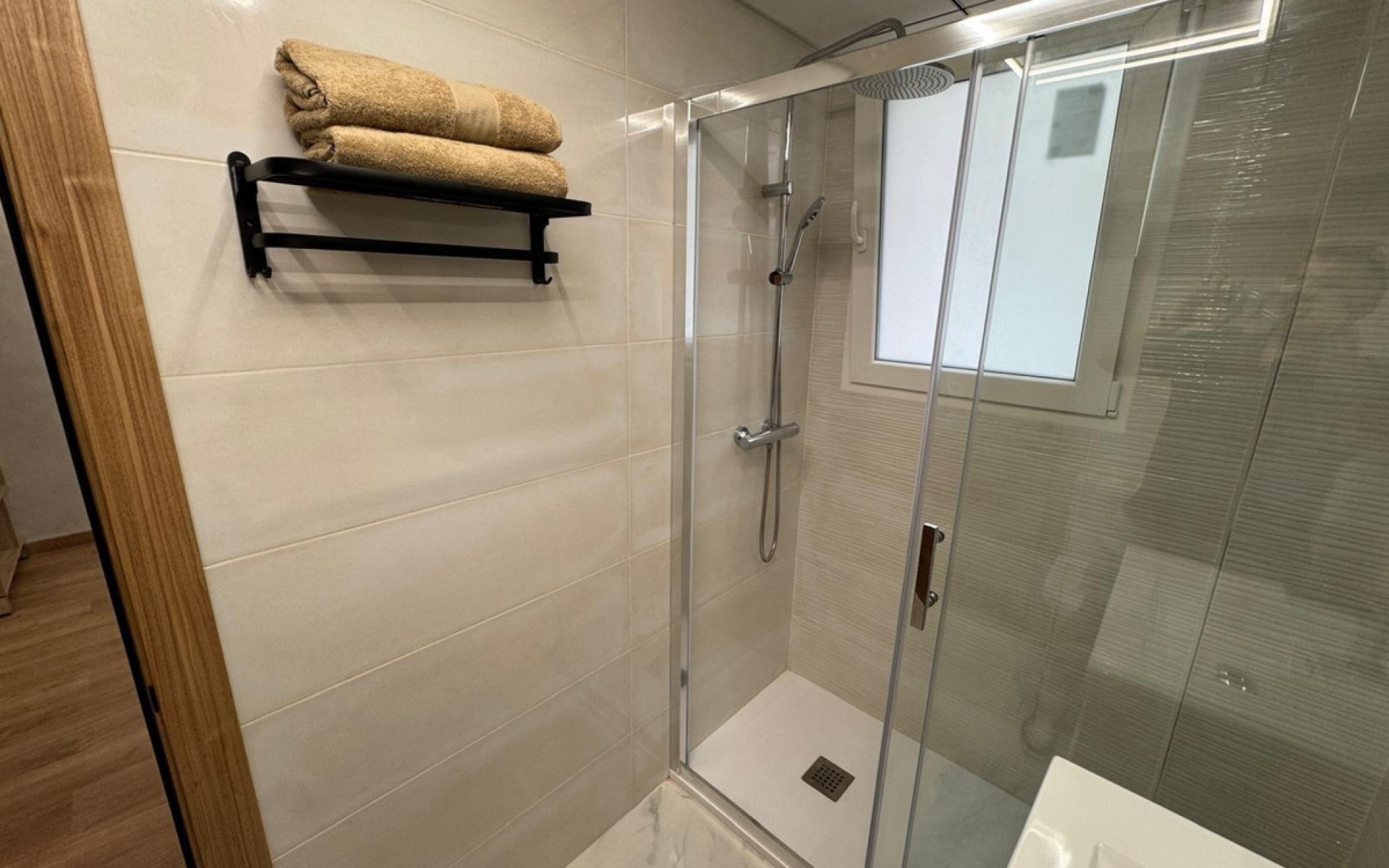 Resale - Apartment - Torrevieja - Torrevieja Centro