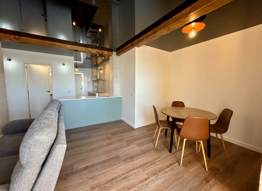 Resale - Apartment - Torrevieja - Torrevieja Centro