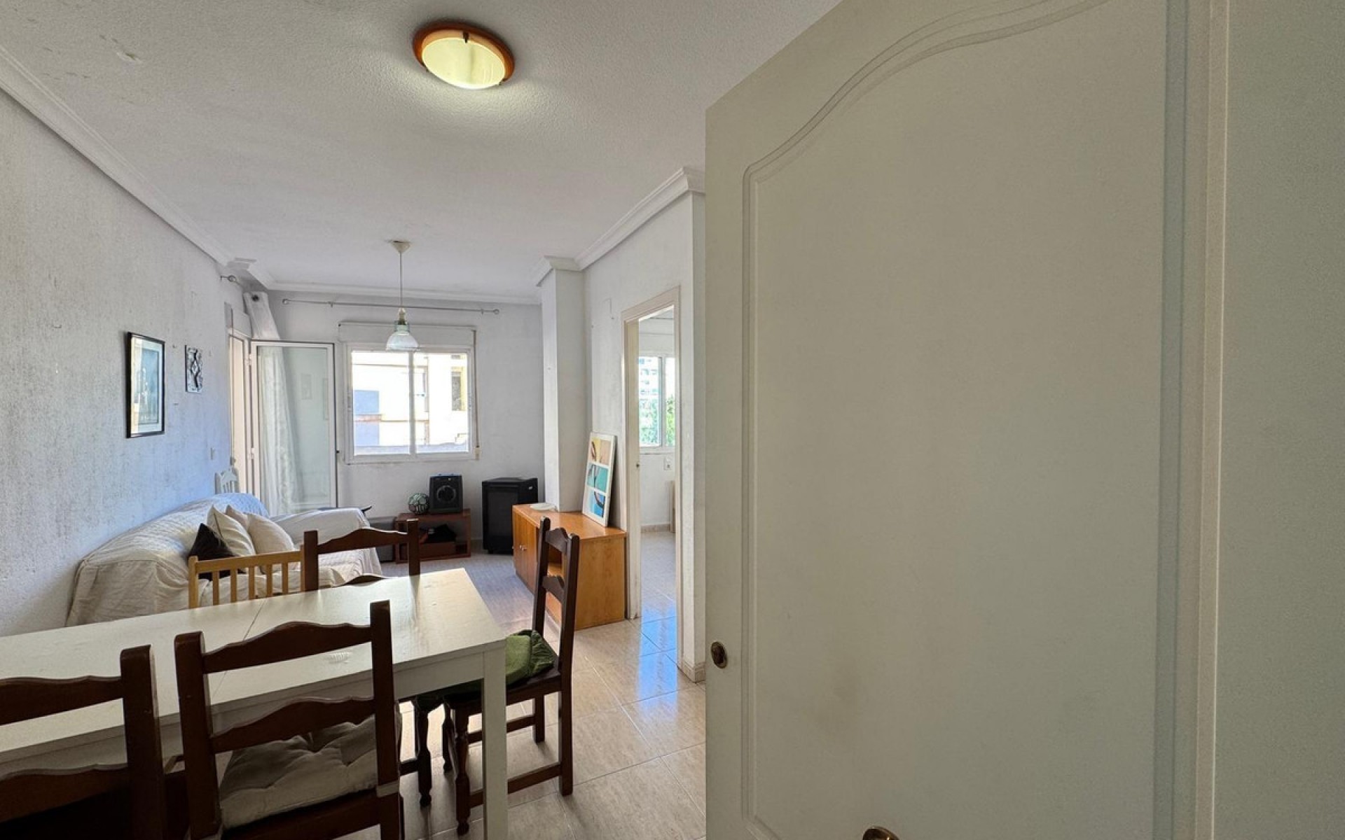 Resale - Apartment - Torrevieja - Torrevieja Centro